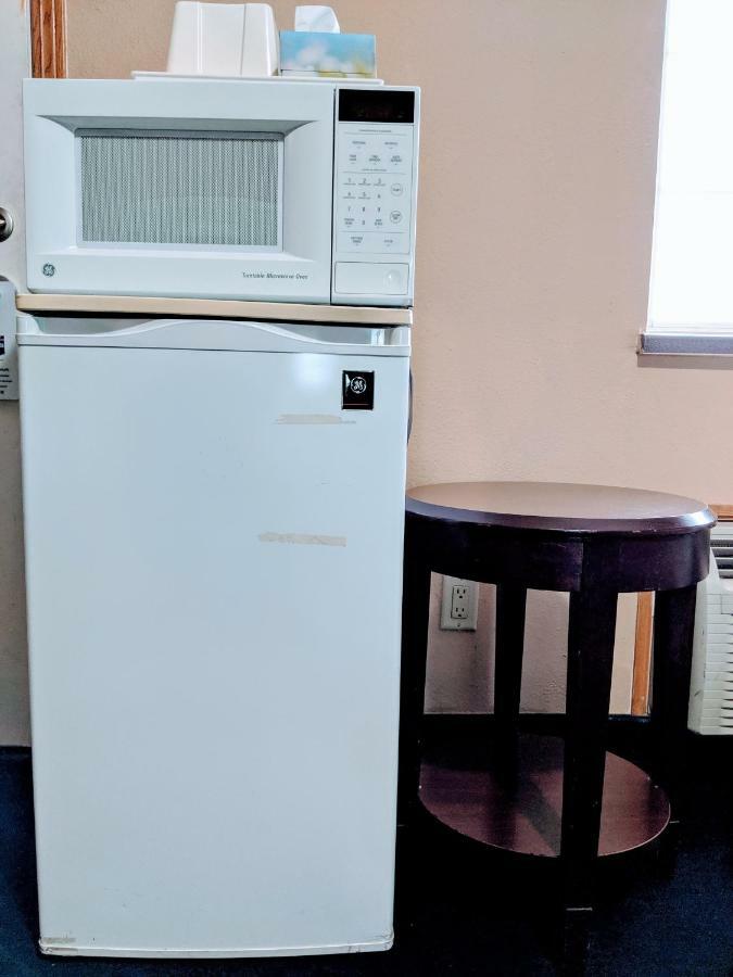 Executive Inn Thomson Екстериор снимка